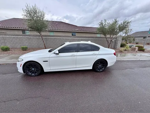 2015 BMW 5 Series 535i Sedan 4D