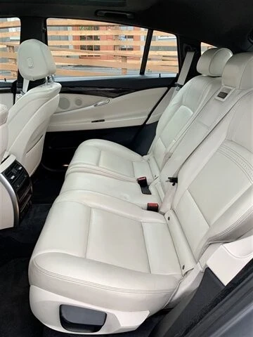 2015 BMW 5 Series - Image 12 of 18