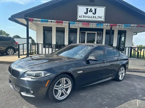 2015 BMW 5 Series 535xi Sedan 4D