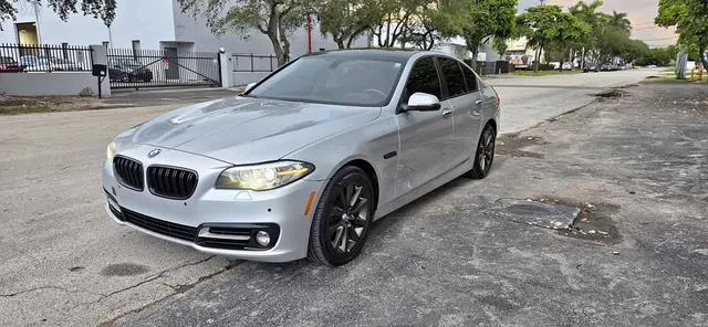 2015 BMW 550i xDrive Sedan