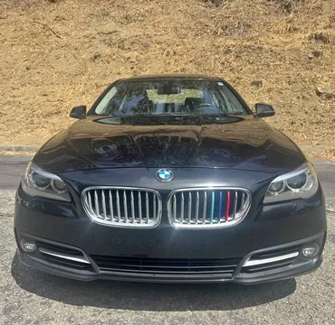 2015 BMW 5 Series ActiveHybrid 5 Sedan 4D