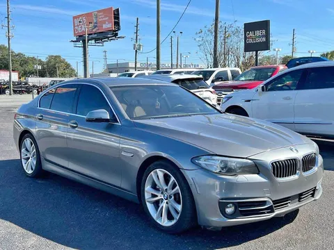 2015 BMW 5 Series 525i Sedan