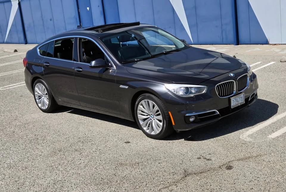 2015 BMW 5 Series - Image 3 of 20