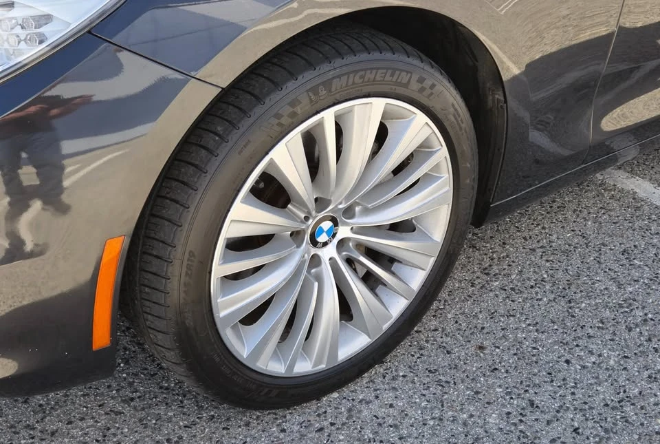 2015 BMW 5 Series - Image 6 of 20