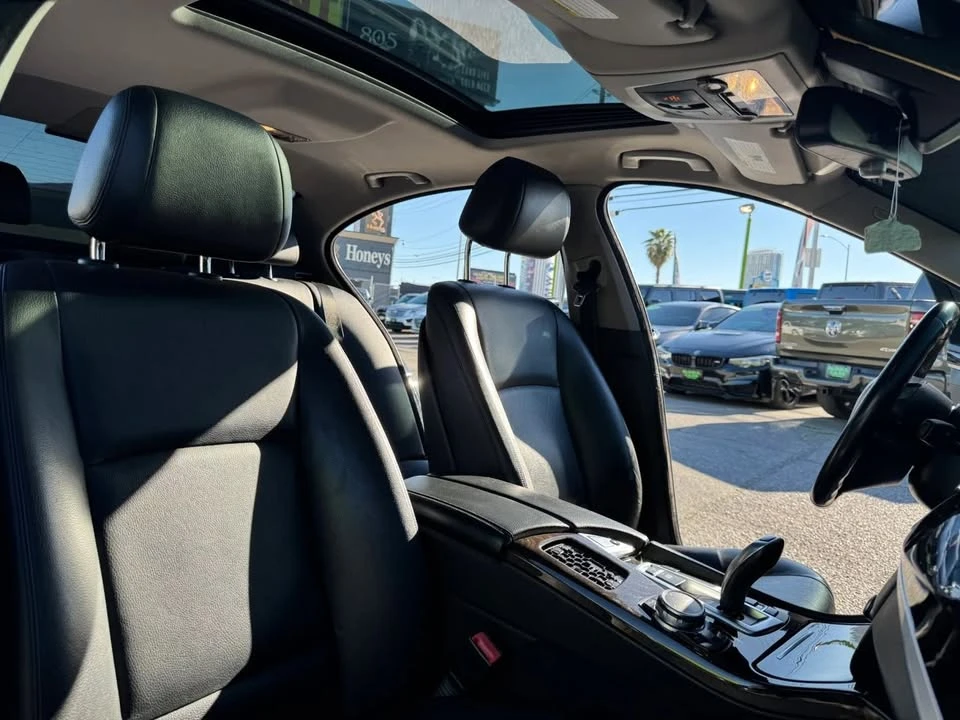 2015 BMW 5 Series - Image 4 of 12