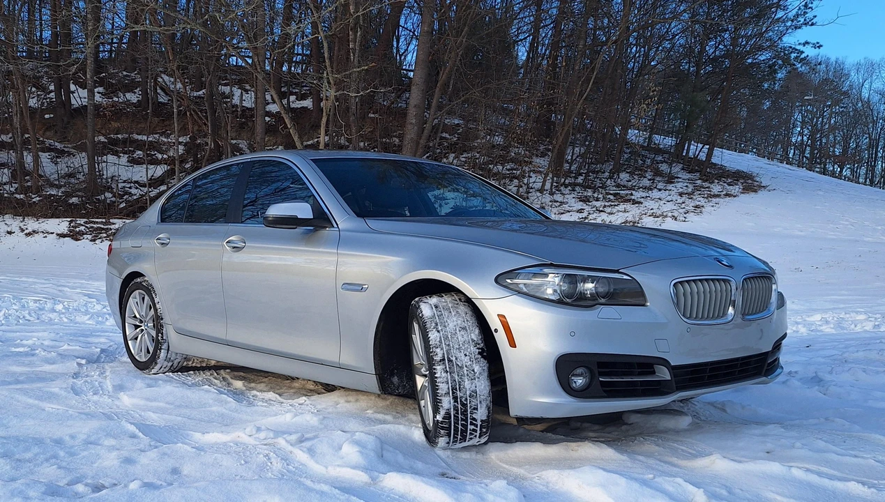 2015 BMW F10 550i & M550d Sedan - Image 17 of 31