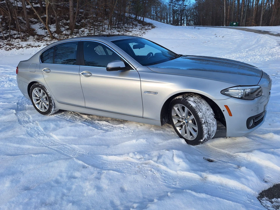 2015 BMW F10 550i & M550d Sedan - Image 15 of 31