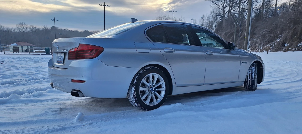2015 BMW F10 550i & M550d Sedan - Image 13 of 31