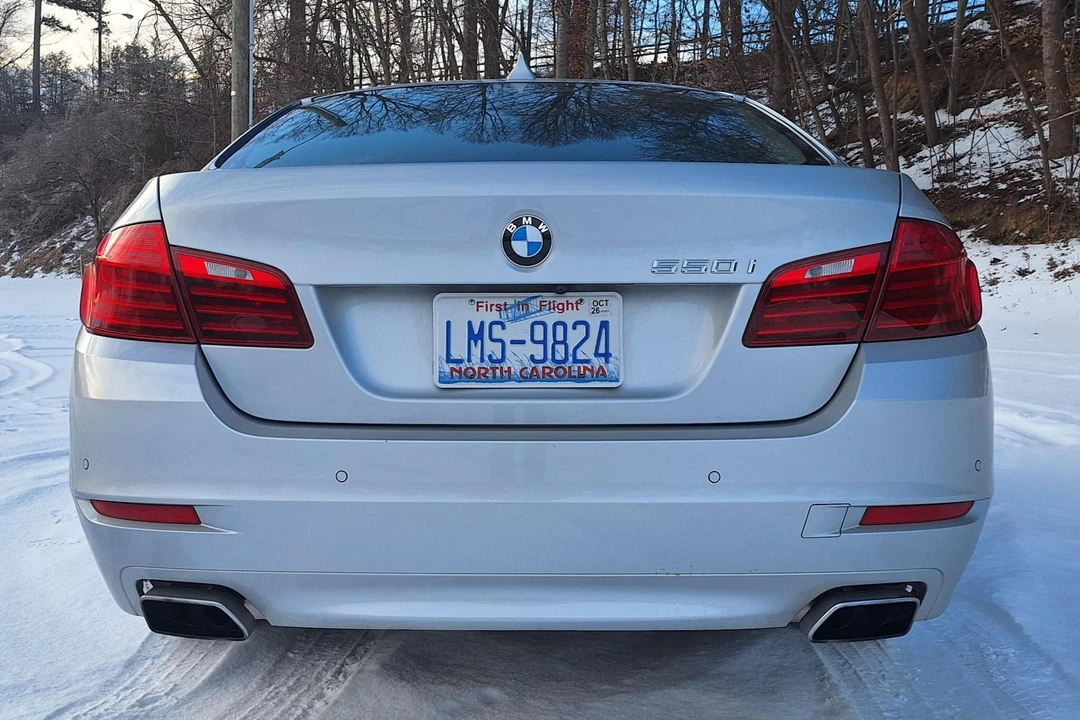 2015 BMW F10 550i & M550d Sedan - Image 5 of 31