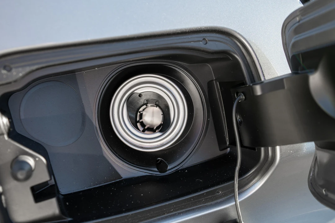 2015 BMW F10 550i & M550d Sedan - Image 22 of 31