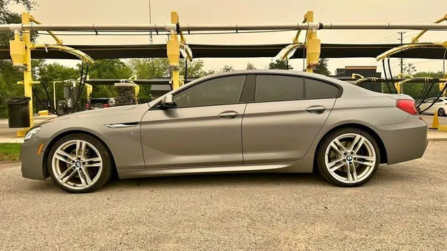2015 BMW 6 Series 650i M Package