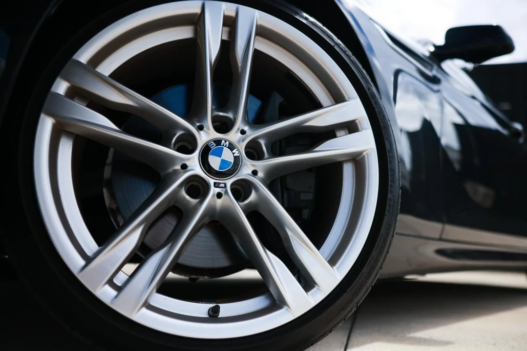 2015 BMW F06/F12/F13 6 Series - Image 30 of 31