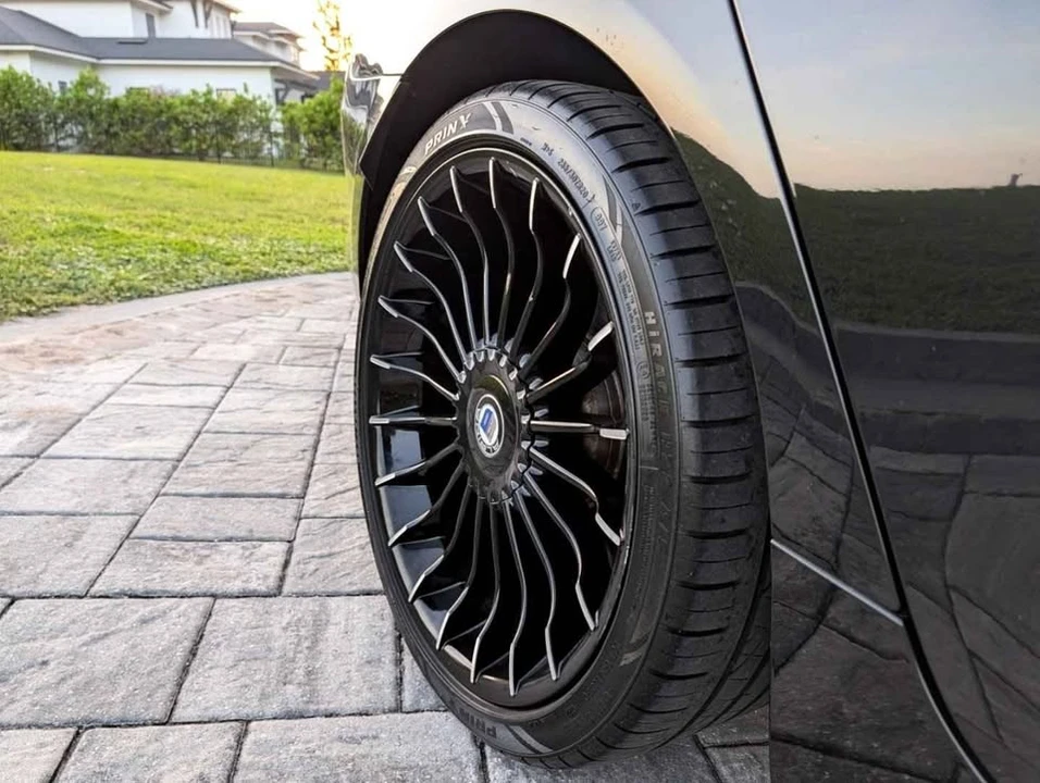 2015 BMW Alpina B6 - Image 8 of 15