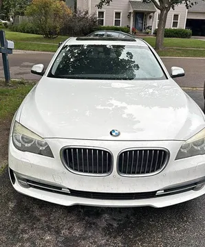 2015 BMW 7 Series 740i Sedan 4D