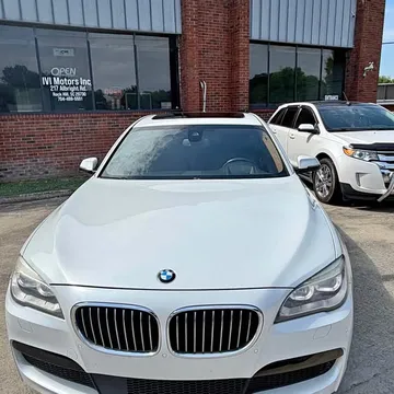 2015 BMW 7 Series 750Li Sedan 4D