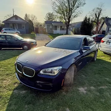 2015 BMW 7 Series 750Li Sedan 4D