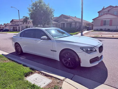 2015 BMW 7 Series 750Li Sedan 4D