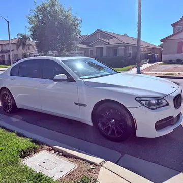2015 BMW 7 Series 750Li Sedan