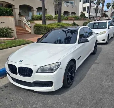 2015 BMW 7 Series 750Li Sedan 4D