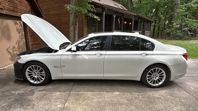 2015 BMW 7 Series 750Li Sedan 4D