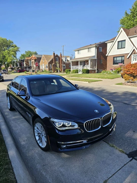 2015 BMW 7 Series - Image 3 of 9