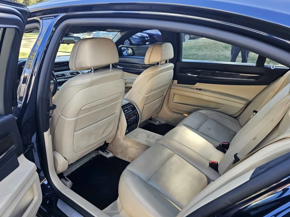 2015 BMW 7 Series - Image 7 of 9