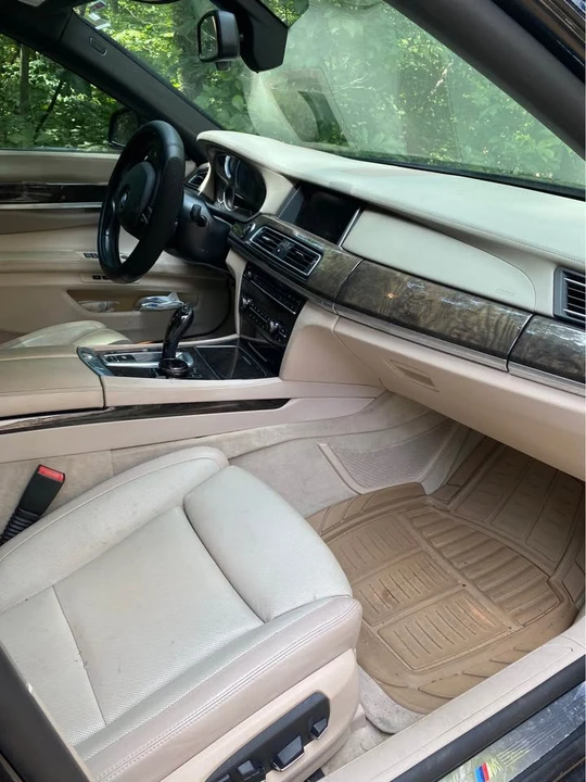 2015 BMW F01/F02 750i & 760Li Sedan - Image 7 of 19