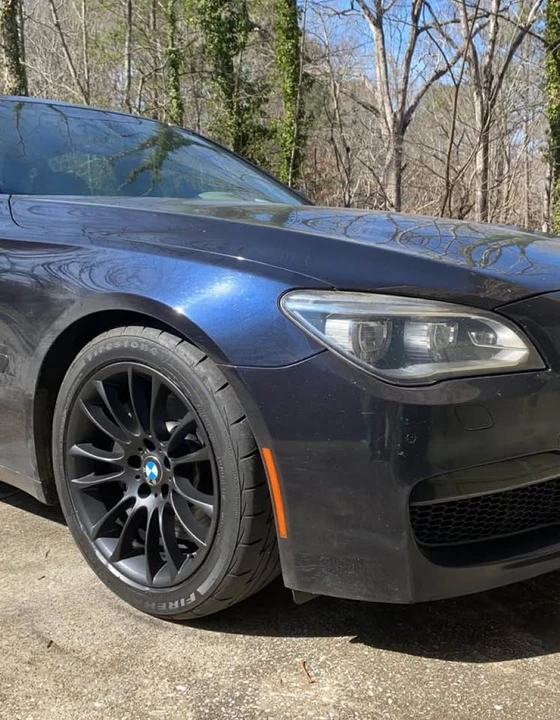 2015 BMW F01/F02 750i & 760Li Sedan - Image 3 of 19