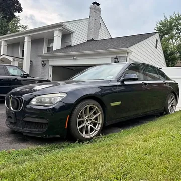 2015 BMW 7 Series · 750i xDrive Sedan 4D