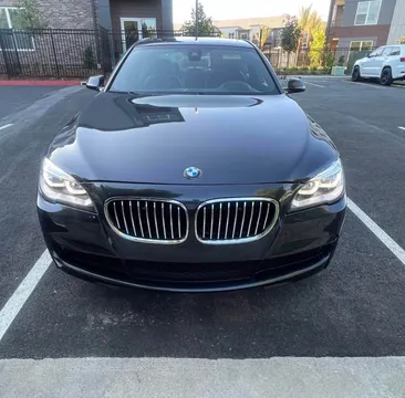 2015 BMW 7 Series 740i Sedan