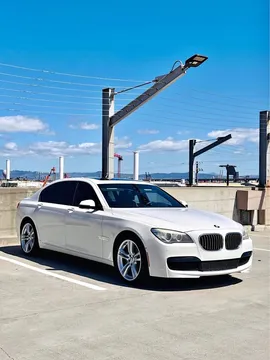 2015 BMW 7 Series 740iL Sedan