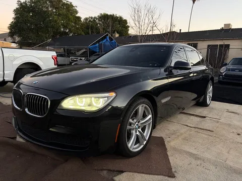 2015 BMW 750Li