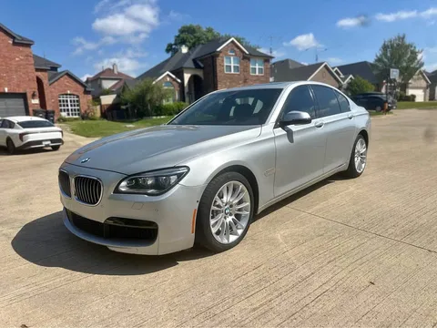 2015 BMW 750i Sedan