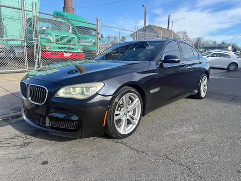 2015 BMW 750i xDrive Sedan