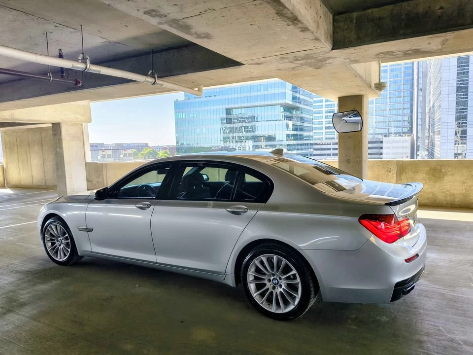 2015 BMW Alpina B7 - Image 2 of 12