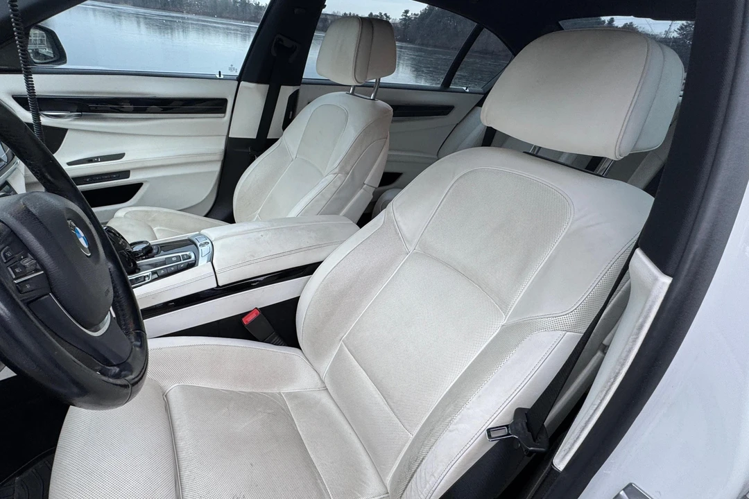 2015 BMW F01/F02 7 Series - Image 20 of 31