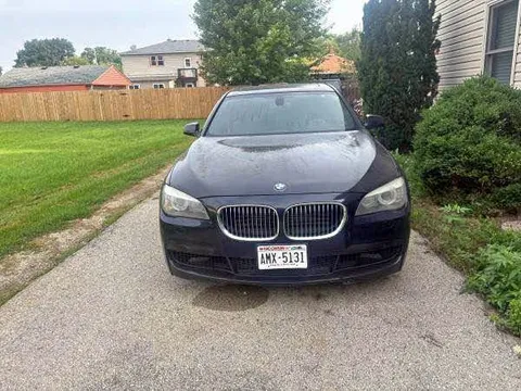 2015 BMW 750i
