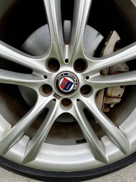 2015 BMW Alpina B7 - Image 5 of 15