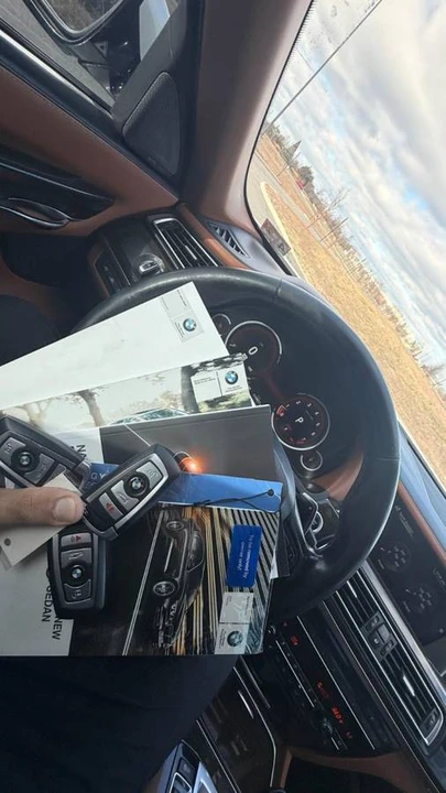 2015 BMW Alpina B7 - Image 8 of 12