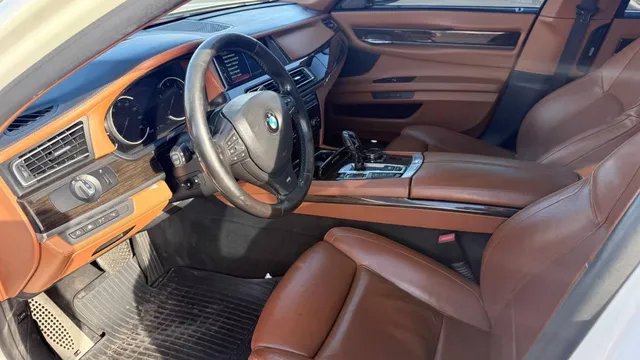 2015 BMW 750Li xDrive M Sport