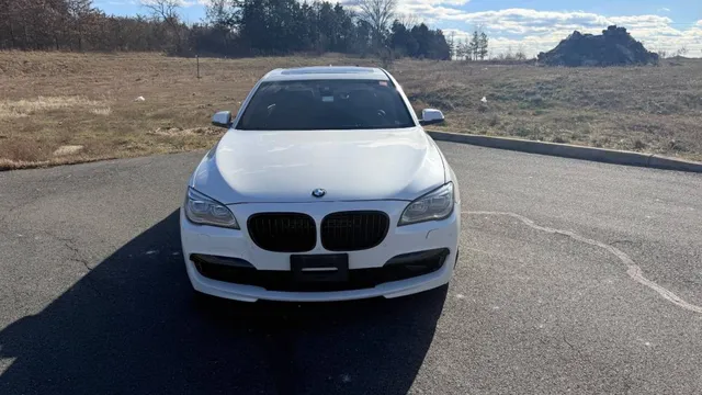 2015 BMW 750Li xDrive M Sport