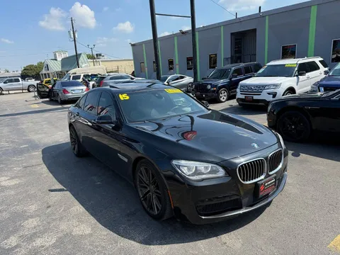 2015 BMW 750i