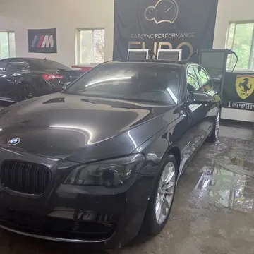 2015 BMW 750i M-Sport