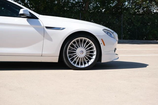 2015 BMW Alpina B6 - Image 13 of 21