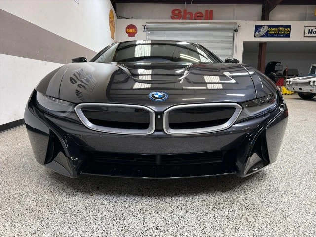 2015 BMW i8 - Image 2 of 21