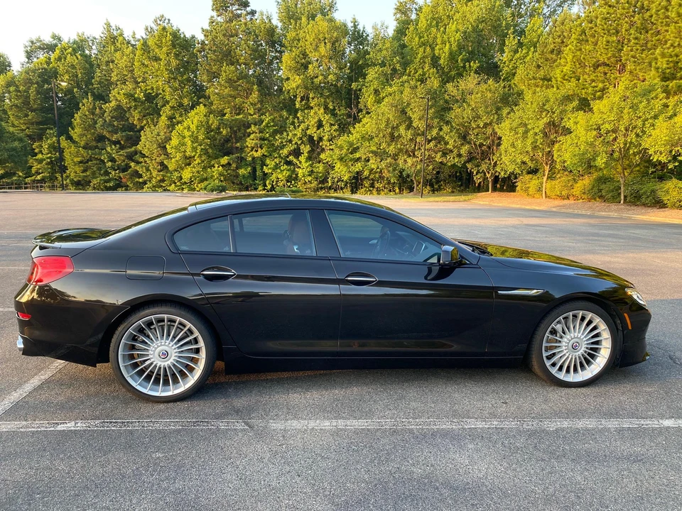 2015 BMW Alpina B6 - Image 9 of 23