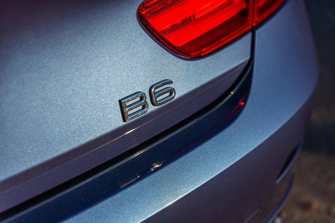 2015 BMW Alpina B6 - Image 30 of 31