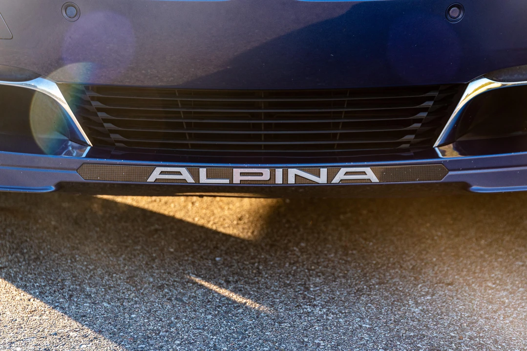 2015 BMW Alpina B6 - Image 16 of 31