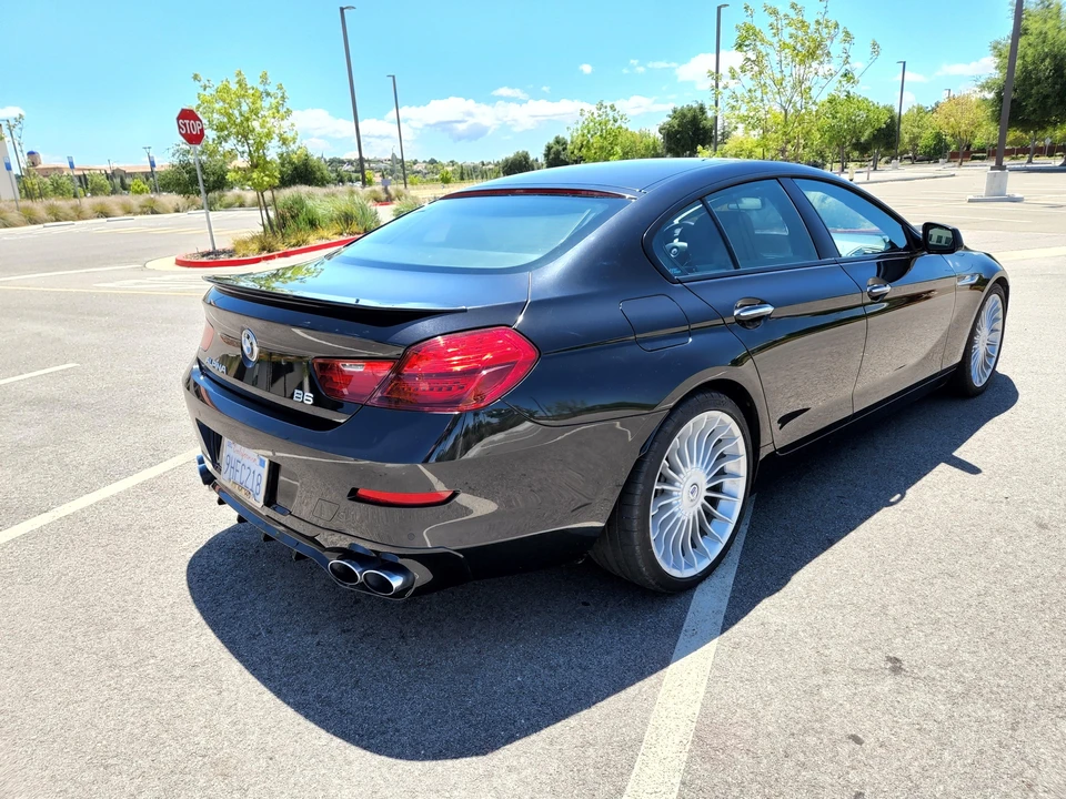 2015 BMW Alpina B6 - Image 11 of 31