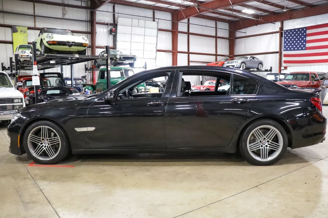 2015 BMW Alpina B7 - Image 5 of 12